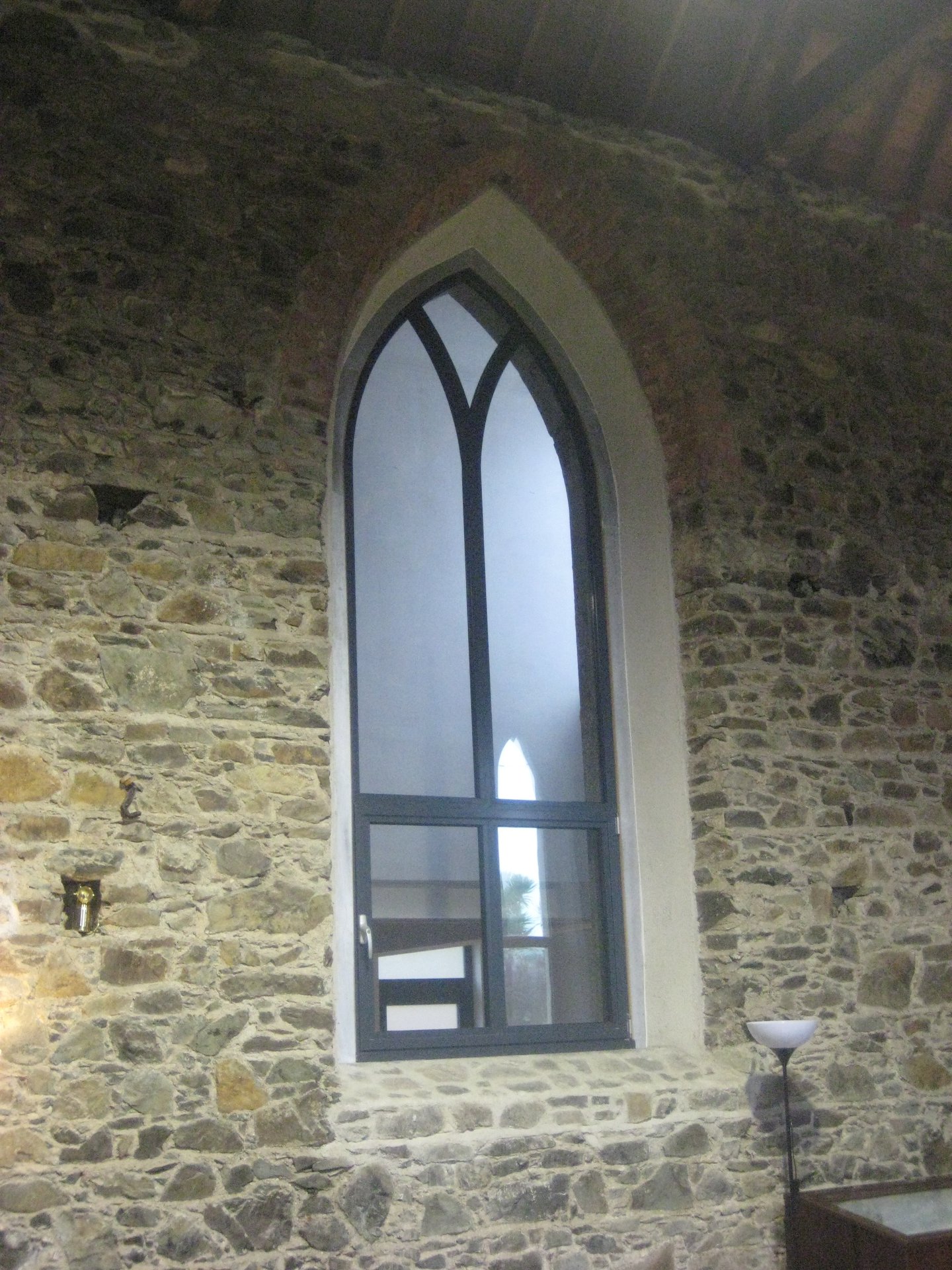 gothic arched window - Aluminium Bending Specialists