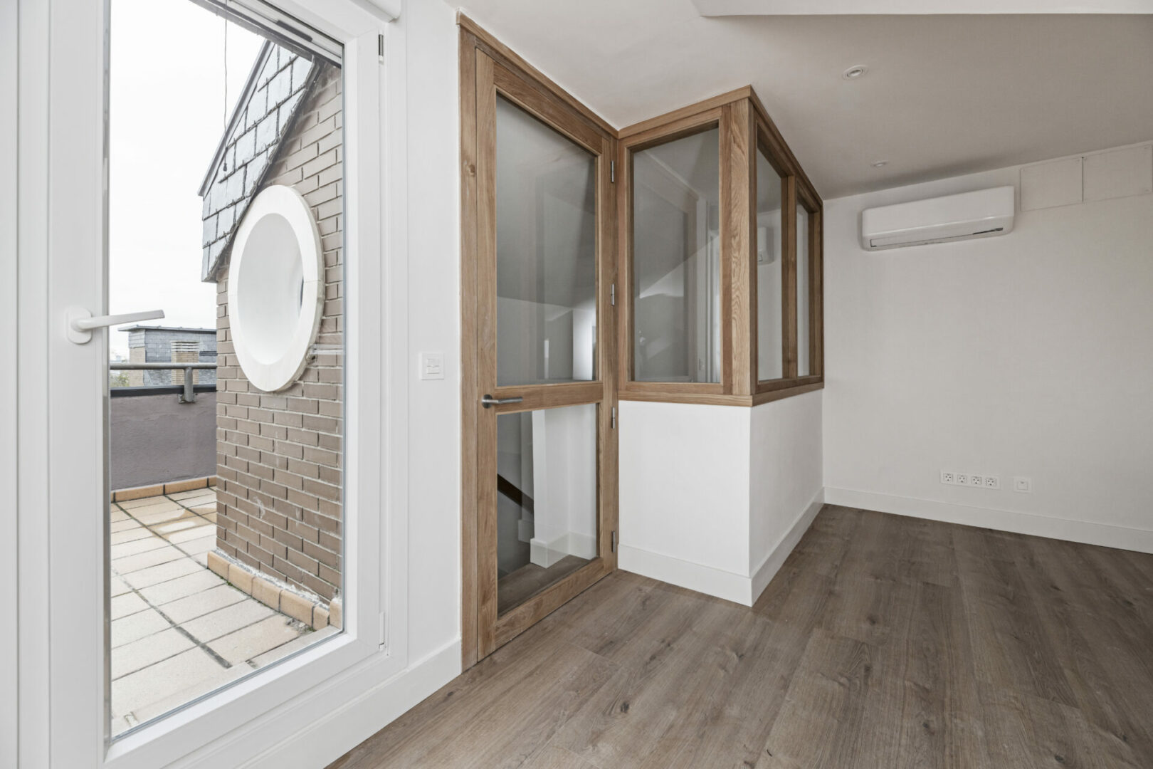 AdobeStock 738401380 scaled - Aluminium Bending Specialists